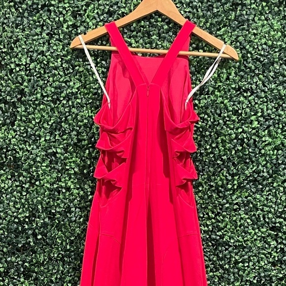 Halston Heritage Fuchsia Twist Gown - Picture 3 of 9